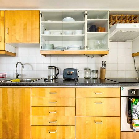 Altido Ultra Stylish Calton Road Apt W/ Parking Apartment Edinburgh Bagian luar foto